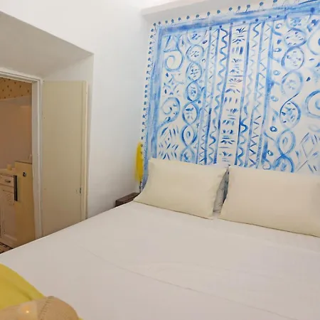 Artistic Cycladic House Hébergement de vacances Áno Sýros