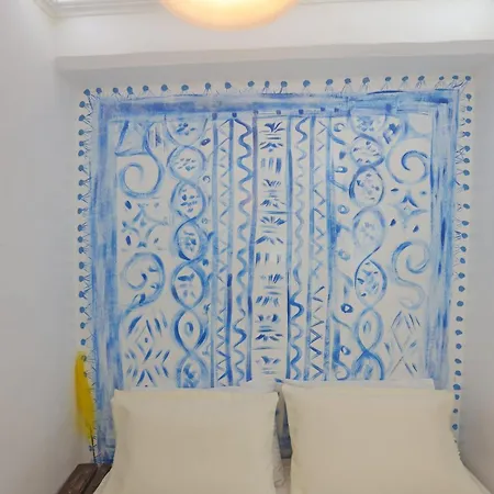 Artistic Cycladic House Hébergement de vacances Áno Sýros