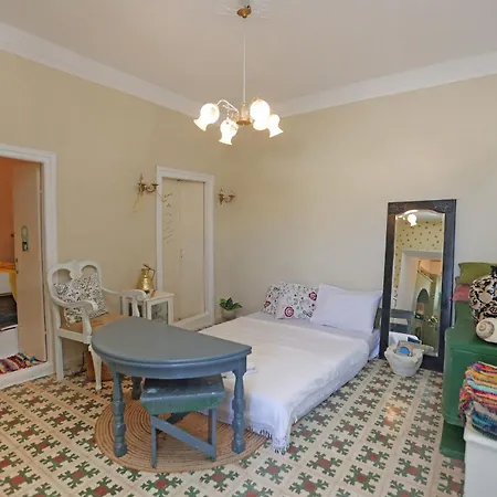 Artistic Cycladic House *