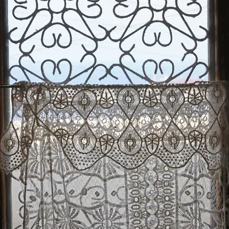 Artistic Cycladic House * Ano Syros